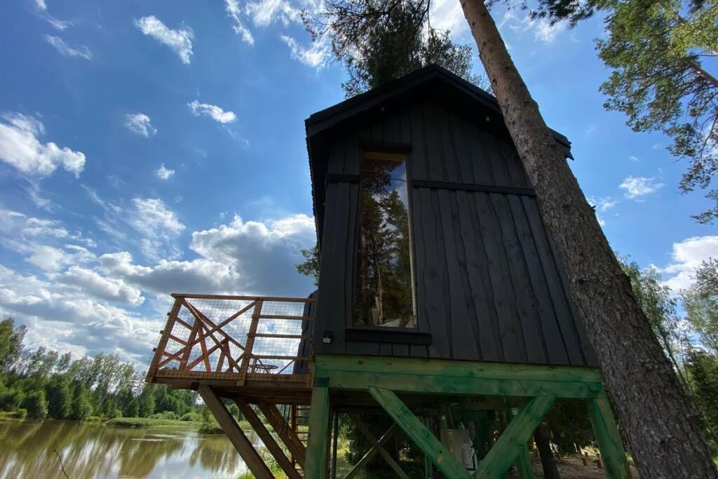 Dragon House In The Tree! Jacuzzi, Sauna ,Cinema,Heated Lici  Eksteriør bilde