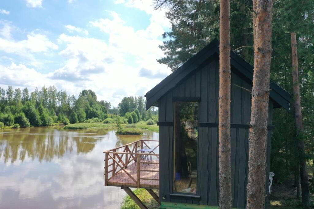 Dragon House In The Tree! Jacuzzi, Sauna ,Cinema,Heated Lici  Eksteriør bilde